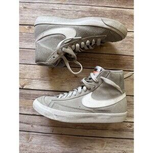 Nike Boys Blazer Mid 77 DD3237-001 Gray Casual Shoes Sneakers Size 4.5Y